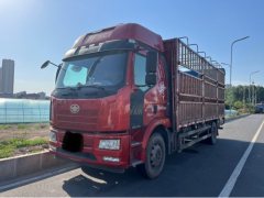 FAW Jiefang J6L 240 hp 4X2 6.75 m - фото 1