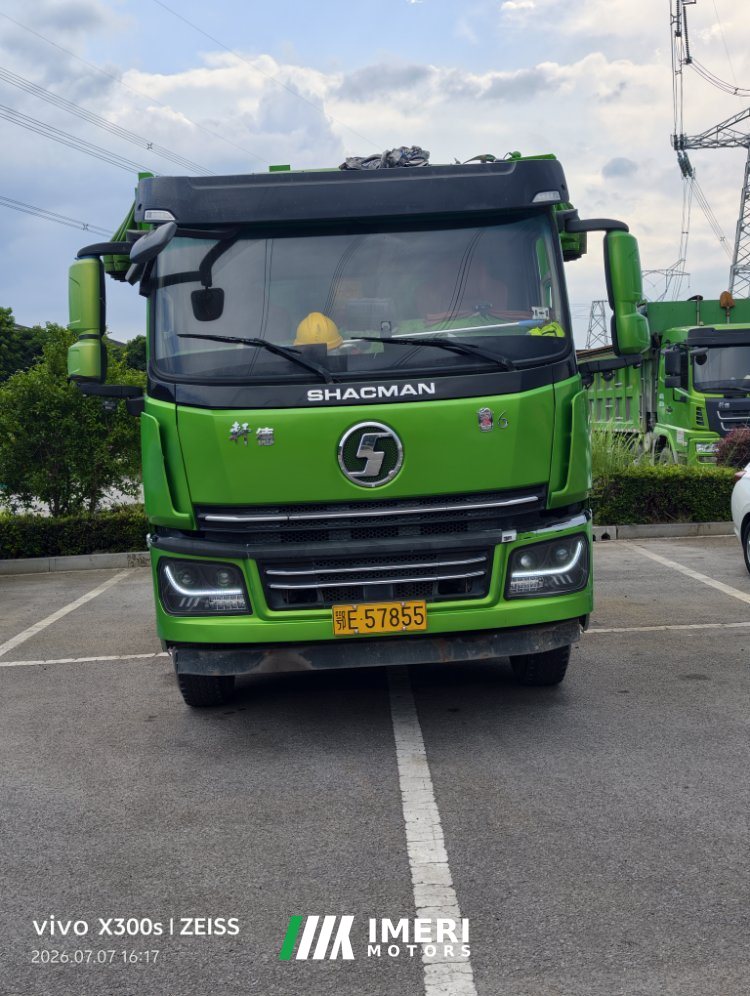 2021 Shacman 6 220 hp 4X4 5.5 m