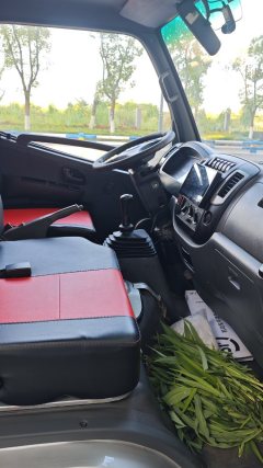 Dongfeng W15 123 hp 4X2 4.18 m - фото 6