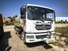 Dongfeng Duolika D9 4X2 - фото 1