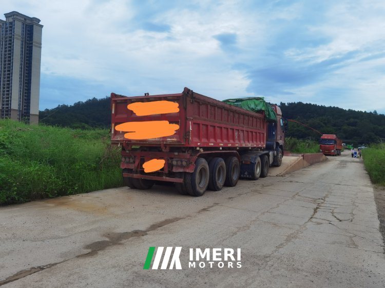 2020 8 m x2.55 m 3 semi-trailer