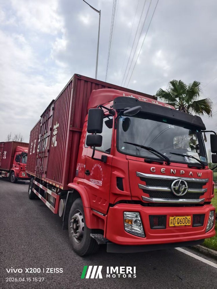 2021 SAIC Hongyan 245 hp 4X2 9.8 m