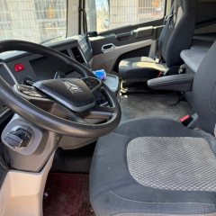 Sinotruk HOWO Max 350 hp 4X2 9.6 m - фото 8