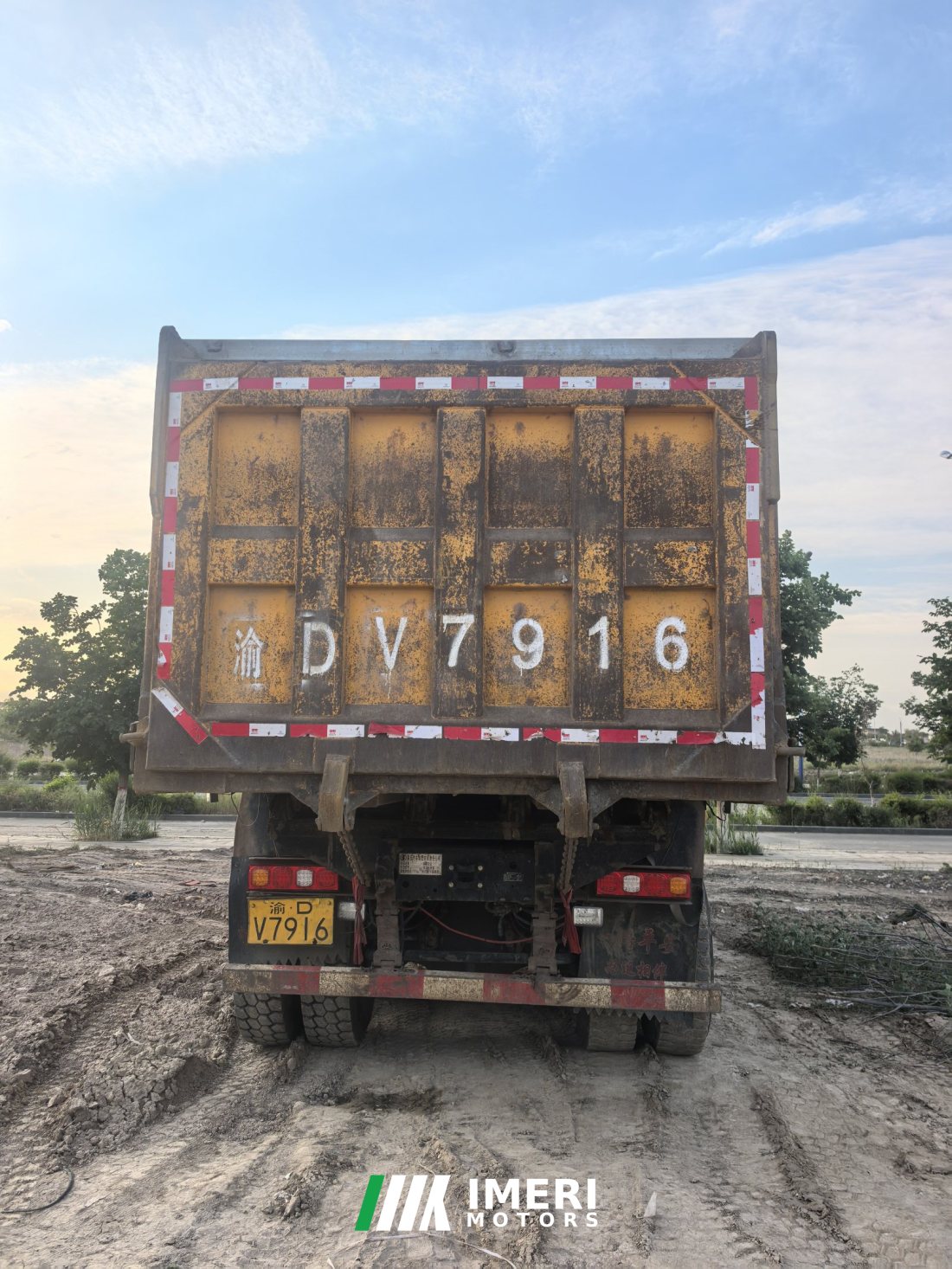 Shacman Delong X3000 430 hp 8X4 8.2 m - грузовик из Китая