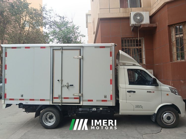2026 Foton V2 105 hp 4X2 3.3 m