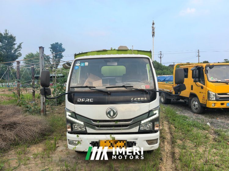 Dongfeng Duolika Dollicar D6 129 hp 4X2 6.2 m - грузовик из Китая