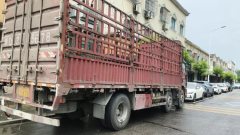 FAW Jiefang J6L 240 hp 6X2 7.7 m - фото 3