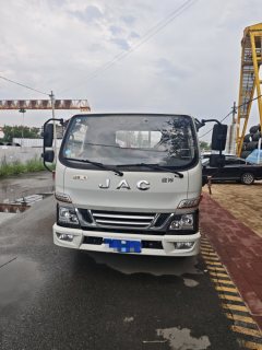 JAC Junling Jianghuai V5 143 hp 4X2 4.18 m - фото 1