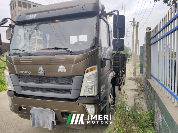 2019 SINOTRUK HOWO Light Duty Truck Commander 210 hp 4X2 5.75 m
