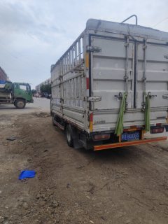 Dongfeng W17 123 hp 4X2 3.95 m - фото 5