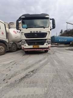 Sinotruk HOWO T5G 340 hp 8X4 - фото 2