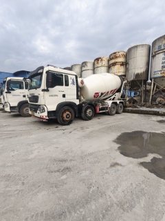 Sinotruk HOWO T5G 340 hp 8X4 - фото 3