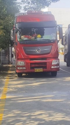 Dongfeng Celestial Flagship KX 560 hp 6X4 - фото 3