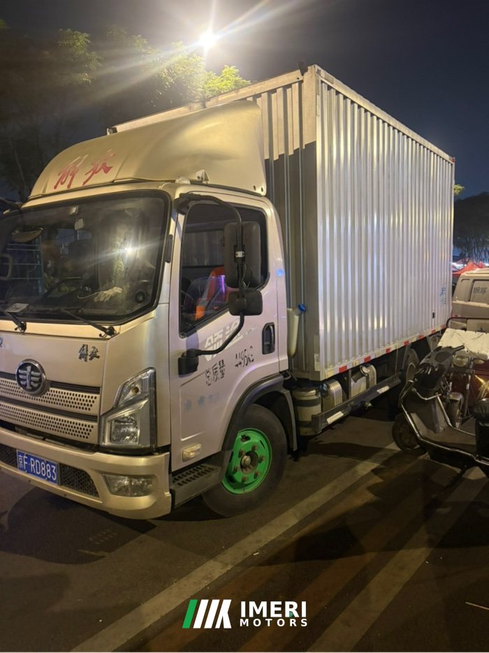 FAW Jiefang Lestar 180 hp 4X2 4.2 m - грузовик из Китая