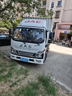 JAC Junling Jianghuai V5 129 hp 4X2 4.15 m - фото 4