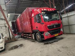 Sinotruk HOWO TX7 240 hp 4X2 9.52 m - фото 2