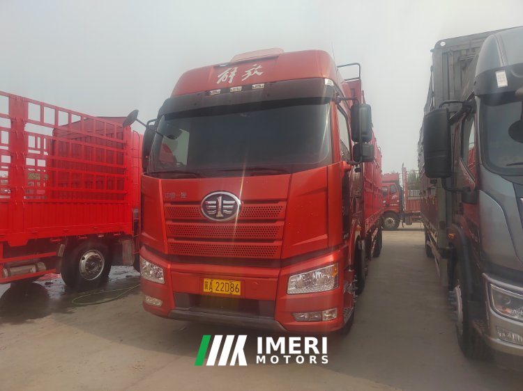 2018 FAW Jiefang J6P 420 hp 8X4 9.5 m