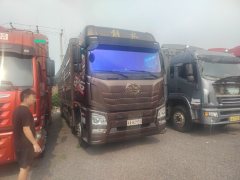 FAW Jiefang JH6 290 hp 6X2 9.5 m - фото 3