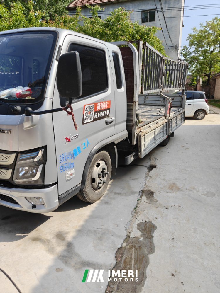 Foton Aumark X 122 hp 4X2 3.95 m - грузовик из Китая