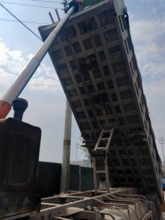 United Trucks U 440 hp 8X4 8 m - фото 5