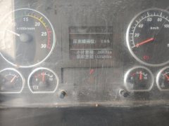 United Trucks U 440 hp 8X4 8 m - фото 8