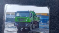 SAIC Hongyan Genlyon 350 hp 8X4 7.2 m - фото 3