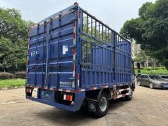 SINOTRUK HOWO Light Duty Truck Hanjiang 170 hp 4X2 4.15 m - фото 4