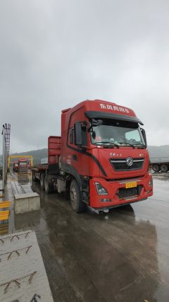 Dongfeng Tianlong 480 hp 6X4 - фото 8