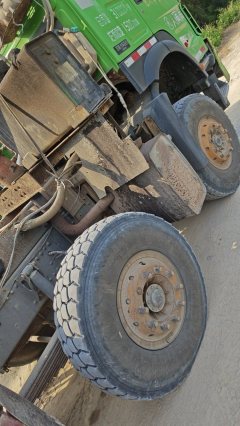 Sinotruk HOWO HOWO-7 440 hp 8X4 8.2 m - фото 5