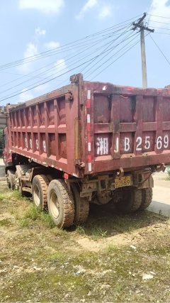 Sinotruk Steyr D5 300 hp 8X4 6 m - фото 5