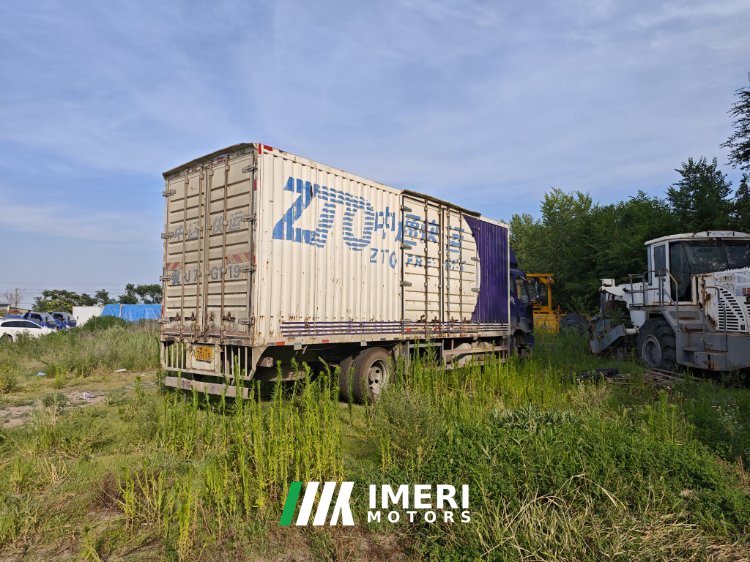 FAW Jiefang J6L 180 hp 4X2 7.7 m - грузовик из Китая