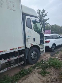 FAW Jiefang J6L 240 hp 4X2 6.8 m - фото 7