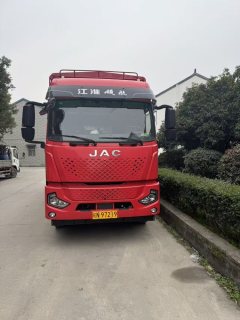 JAC Q9 220 hp 4X2 6.2 m - фото 2