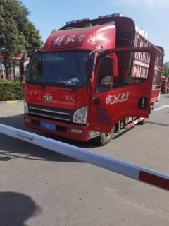 FAW Jiefang Tiggo V 170 hp 4X2 4.16 m - фото 2