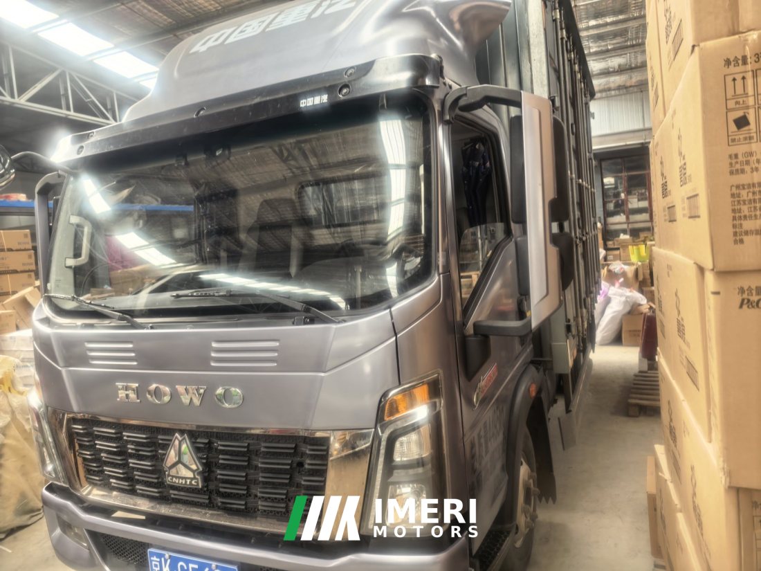 SINOTRUK HOWO Light Duty Truck PRO 165 hp 4X2 4.15 m - грузовик из Китая