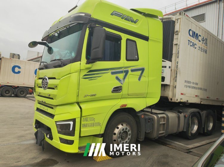 2020 FAW Jiefang J7 560 hp 6X4