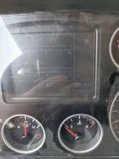 Sinotruk HOWO T5G 340 hp 8X4 - фото 6