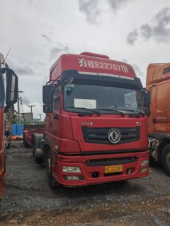 Dongfeng Huashen T7 430 hp 6X4 - фото 1