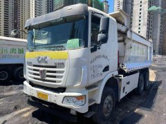 United Trucks U 375 hp 8X4 8.6 m - фото 1