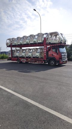 Foton Auman EST 270 hp 4X2 9.6 m - фото 1