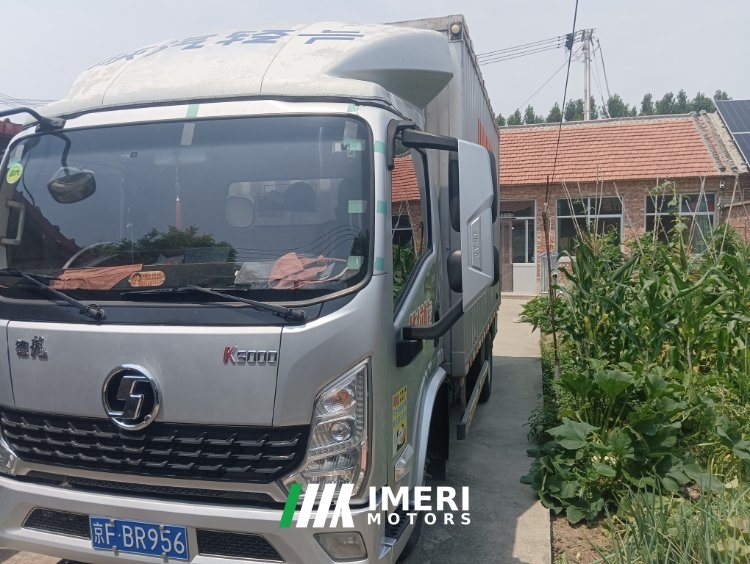 Shacman Delong K5000 130 hp 4X2 4.18 m - грузовик из Китая