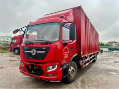 Dongfeng X3 240 hp 6X2 9.8 m - фото 1
