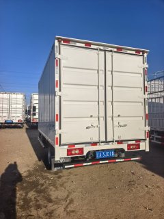 Foton Ollin New Express 132 hp 4X2 4.14 m - фото 6