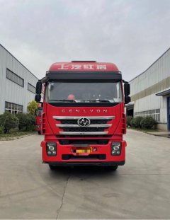 SAIC Hongyan Genlyon 520 hp 6X4 - фото 1