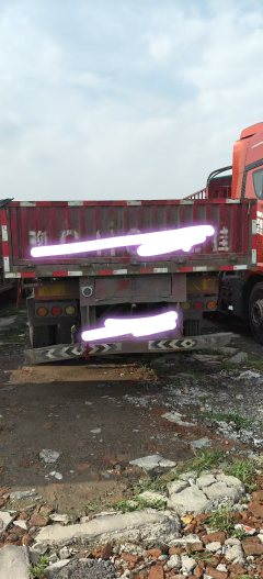 Dongfeng Tianlong 450 hp 4X2 - фото 2