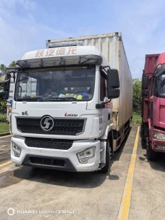 Shacman Delong L5000 270 hp 4X2 9.8 m - фото 2