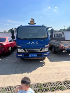 JAC Junling 110 hp 4X2 3.8 m - фото 2