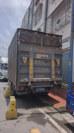 SINOTRUK HOWO Light Duty Truck Royal Faction 110 hp 4X2 4.15 m - фото 4