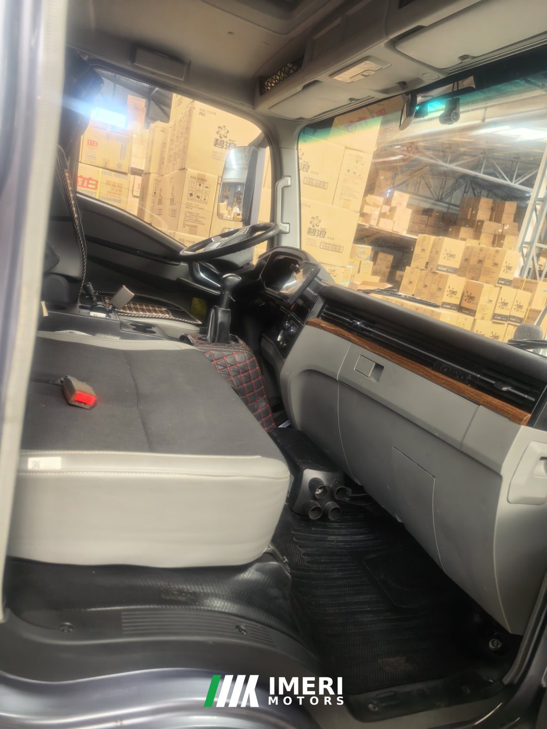 SINOTRUK HOWO Light Duty Truck PRO 155 hp 4X2 4.15 m - грузовик из Китая