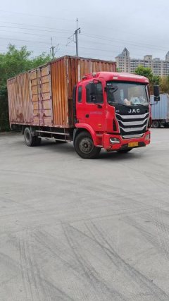JAC Gallop GAC Higer K5 160 hp 4X2 6.8 m - фото 3